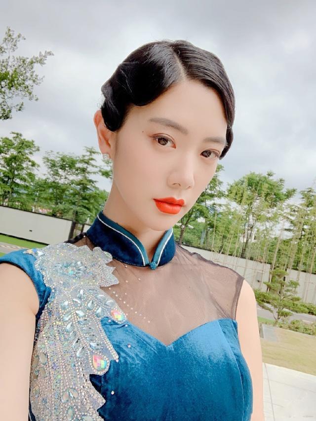 红磨坊暗影
